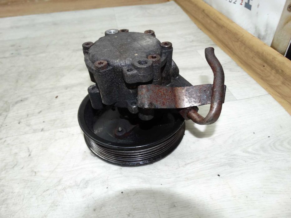 Насос гідропідсилювача (ГУР Renault Trafic 2.0dCi 2001-2014 7613955611