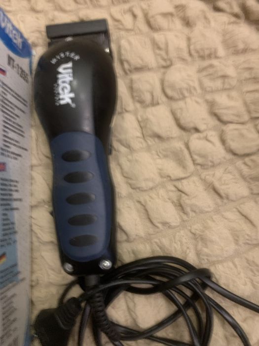 продам машинку для стрижки волосся Vitek VT-1355