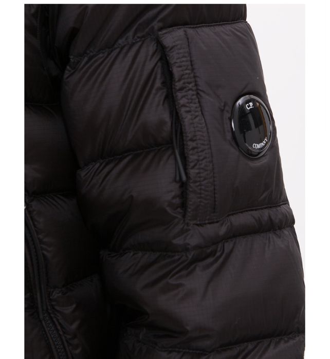 Пуховик C.P. Company
