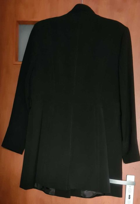 Savoir czarny cienki elegancki płaszcz,trencz roz 46