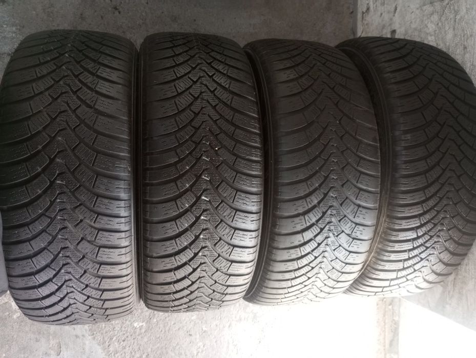 Резина 205/55-R16 Falken 4шт. Зима.