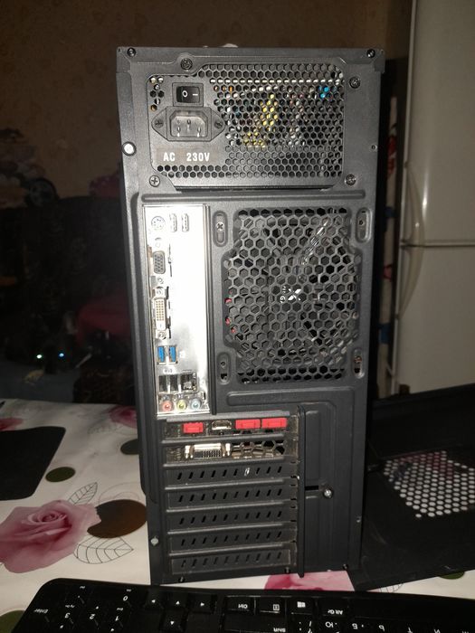 Продам свой пк.В подарок монитор.