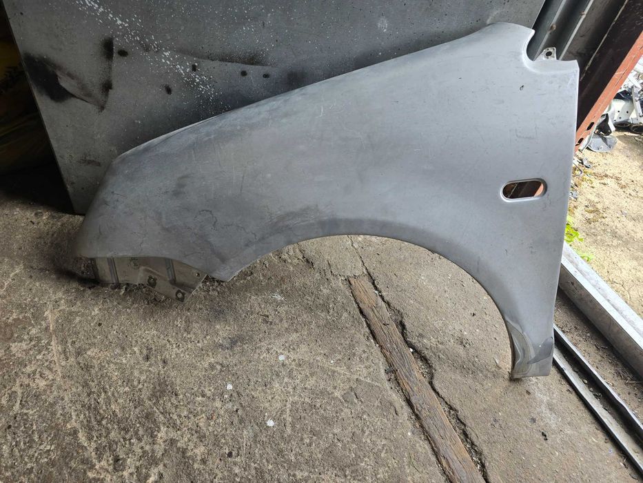 błotnik przód VW Polo IV 9N