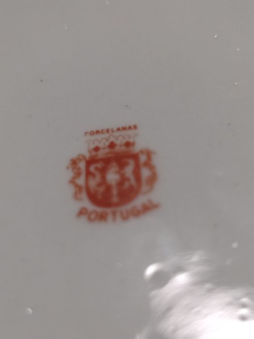 Caixa guarda jóias em porcelana portuguesa