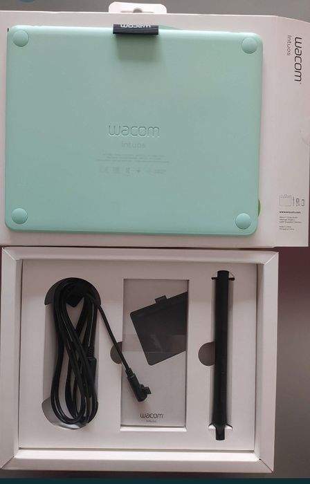 Wacom graphics tablet64284585098753121