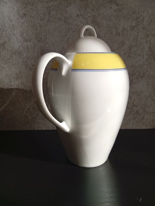 Изысканный кофейник Thun Berghoff, Чехия.