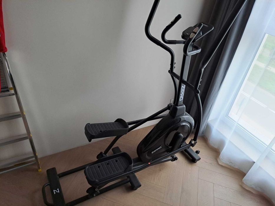 Orbitrek Zipro Session crosstrainer