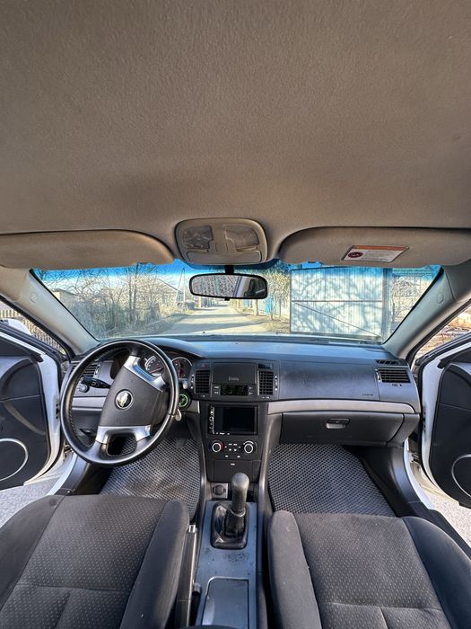 В продажі шевроле епіка