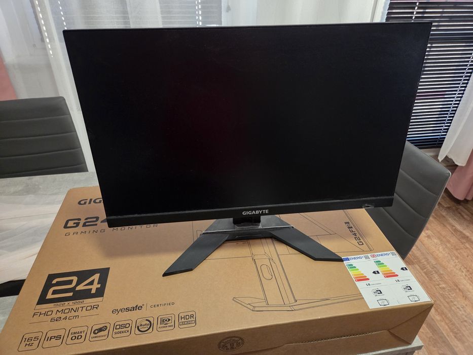 Gigabyte g24f 2 180hz