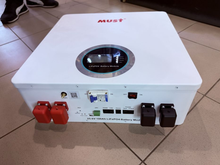 Акумуляторна батарея MUST LP16-24100, 25.6V 100Ah, 23 кг, LiFePO4