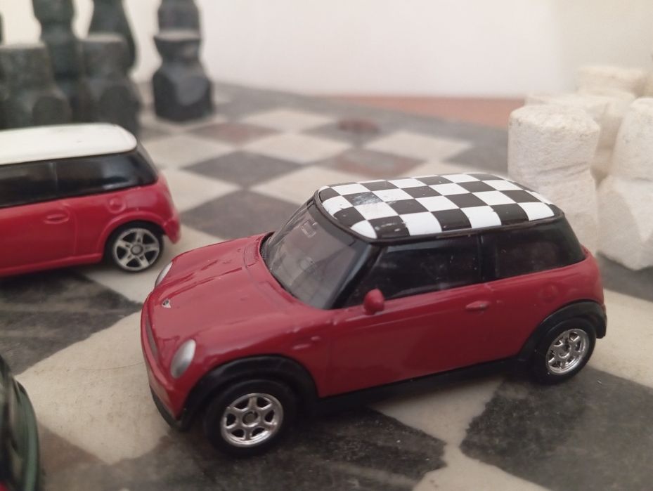 Minis ( 4 viaturas ) ( miniaturas / brinquedos )