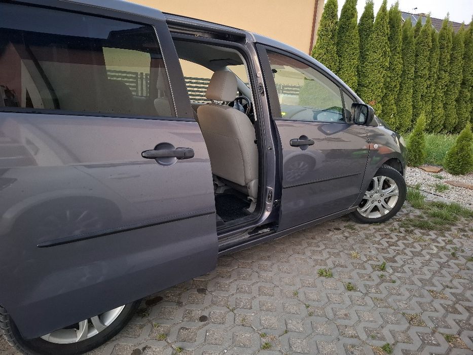 Mazda 5 . 2007 2.0 Dizel