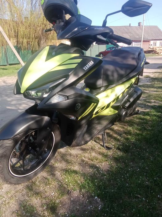 Продам Yamaxa aerox