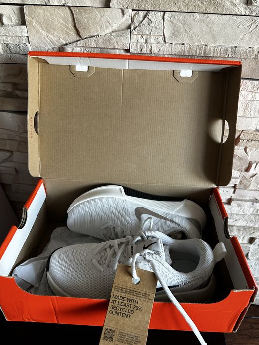 Buty Nike Trainer 3  rozm 37,5 oryg nowe sneackers