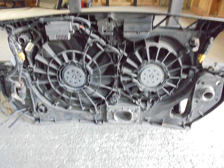 AUDI A4 B6   Pas przedni kompletny 2.0 ALT automat
