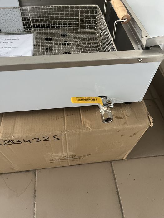 Чебуречниця-Фритюрниця Професійна Електрична Нова Hurakan-Німеччина