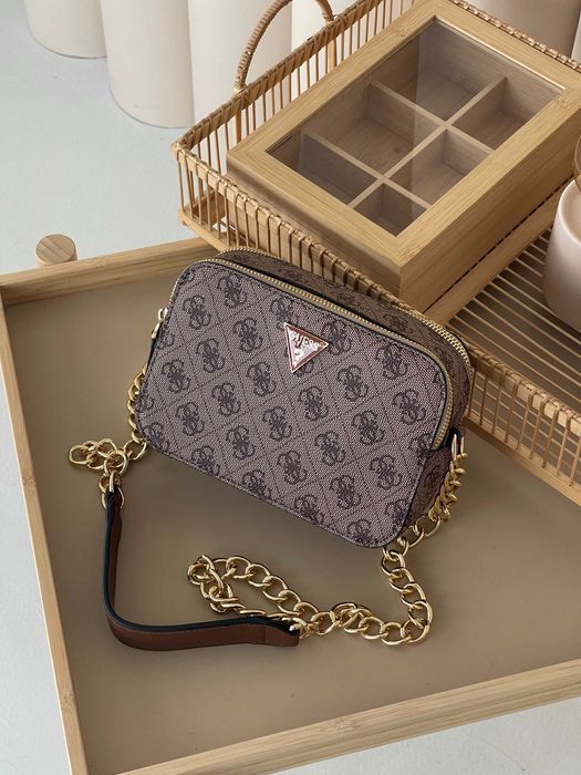 Женская сумка Guess кросс боди через плечо бежевый черный Гесс