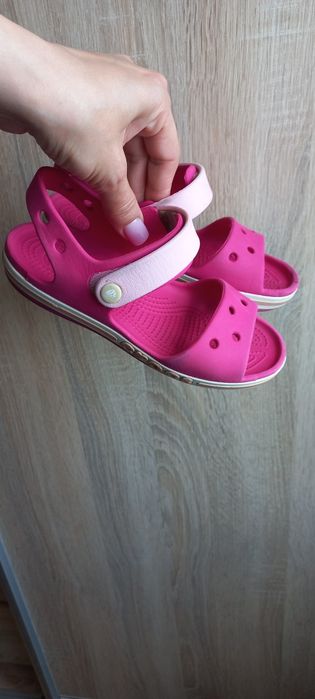 Продам crocs га дівчику с 13