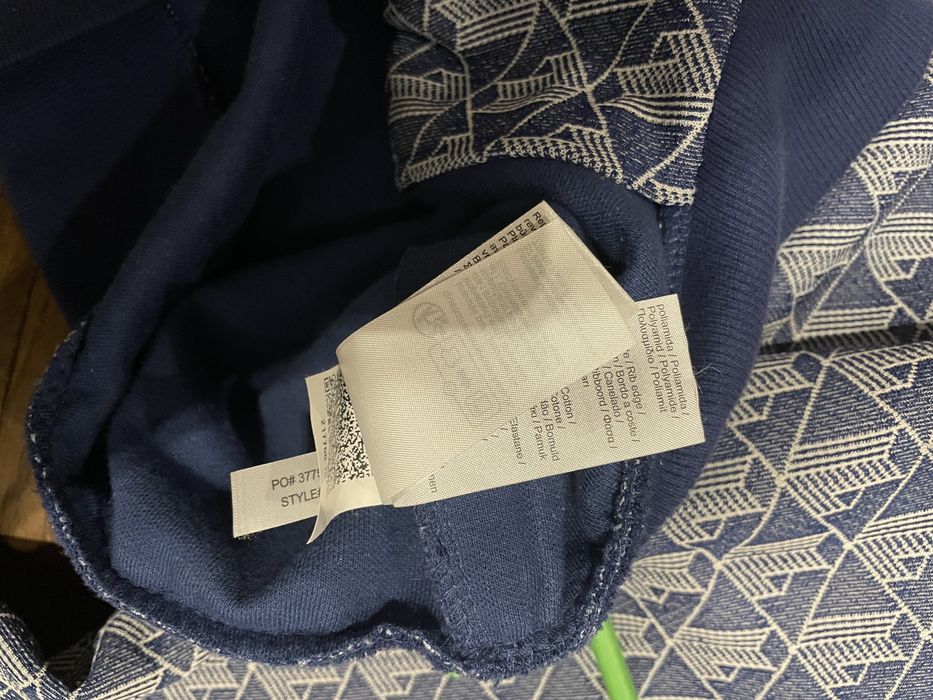 Lacoste кофта  Paris Monogram