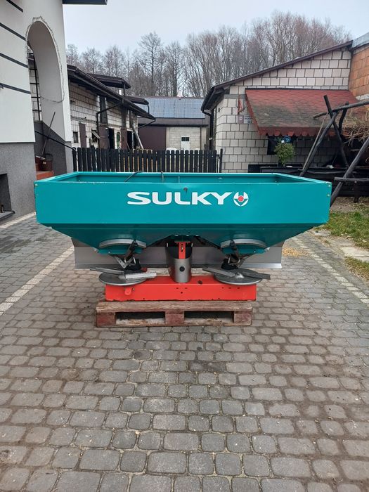 Rozsiewacz nawozów sulky