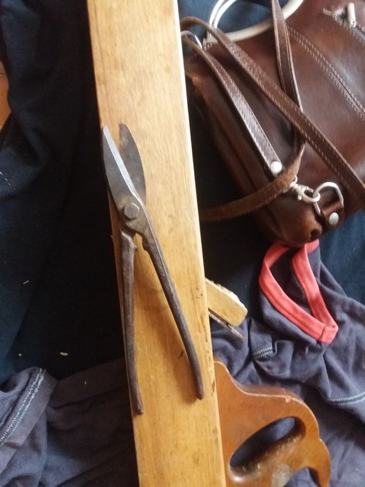 Великий 62 см+пару великих столярних пил.