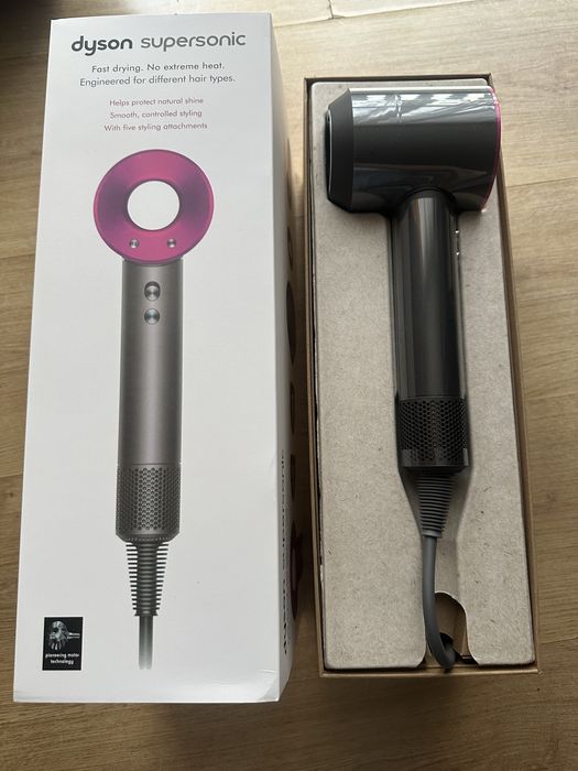 Dyson supersonic