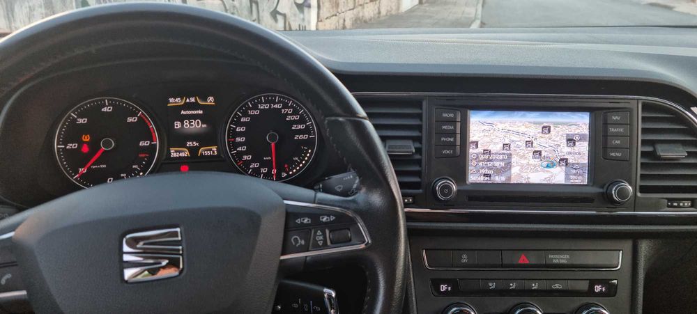 SEAT Leon 1.6 TDI 105cv Style 2013