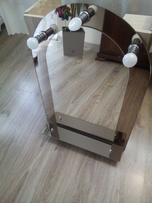 Sprzedam lustro łazienkowe