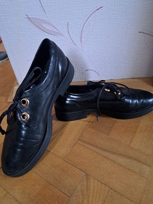 Туфлі жіночі  38р. Натуральна шкіра