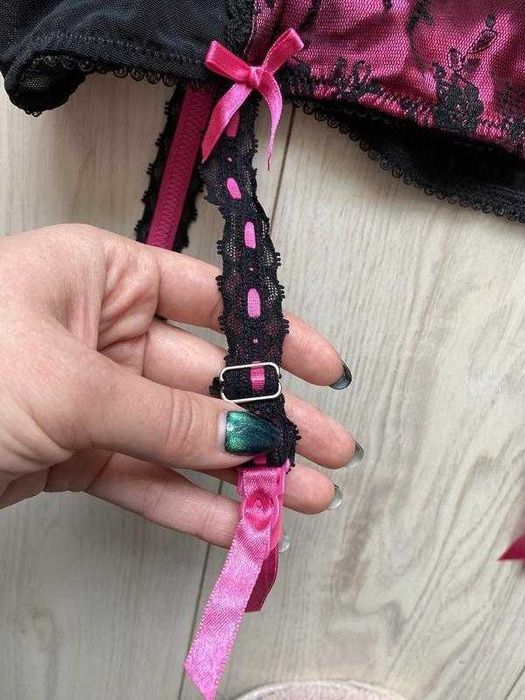 Пенюар пеньюар мереживний в сітку підтяжки рожевий чорний no secret