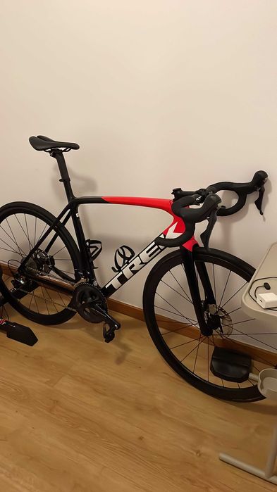 Bicicleta Trek Emonda SL6 Pro Rodas Carbono