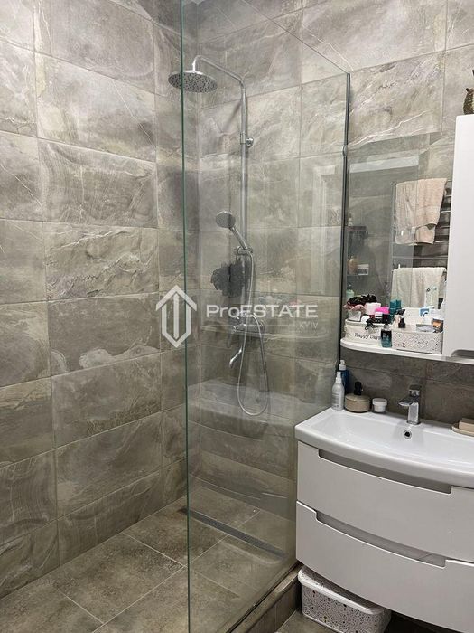 Однокімнатна квартира ЖК "Яскравий" Оболонський р-н