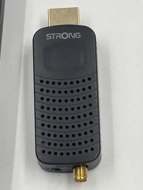 tuner strong dvb-t2 strong stick hdmi usb srt 84 funkcja epg
