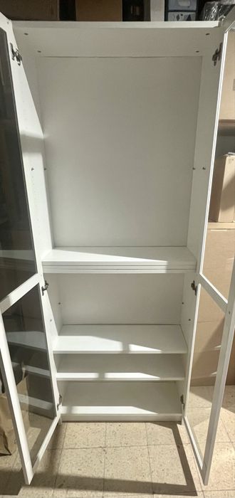 Estante Branca Portas Vidro Billy Oxberg IKEA