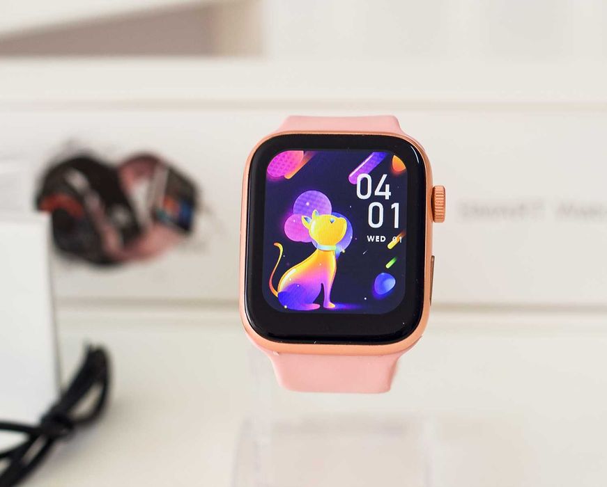 Pink Smartwatch Compatible for Bluetooth Calls64584631161091122