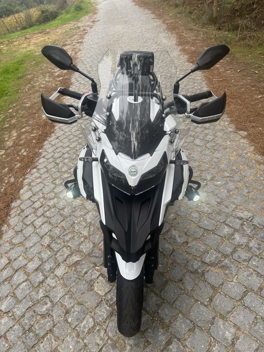 Benelli TRK 502 / Ano 2022