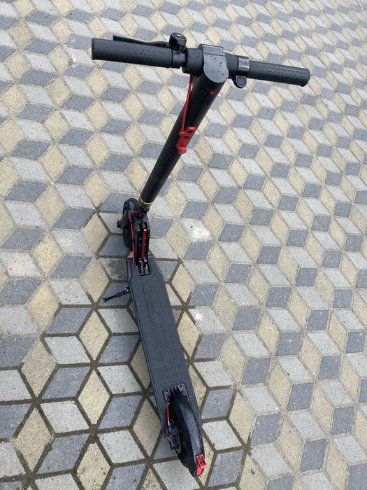 Електросамокат , електричний самокат