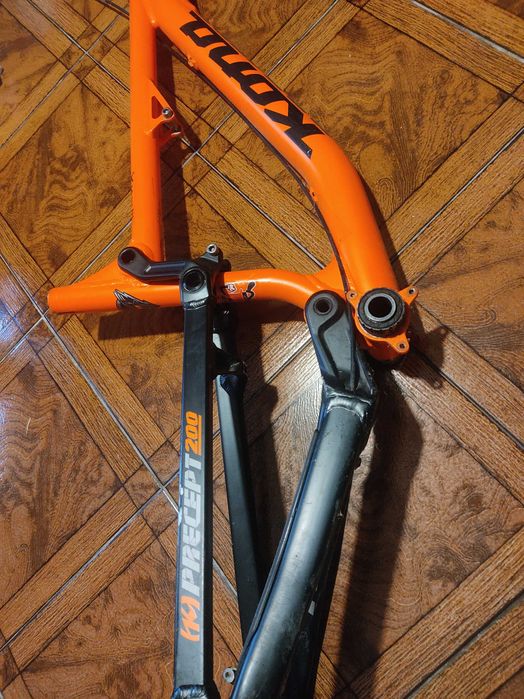 Quadro Kona Precept 200 tamanho M