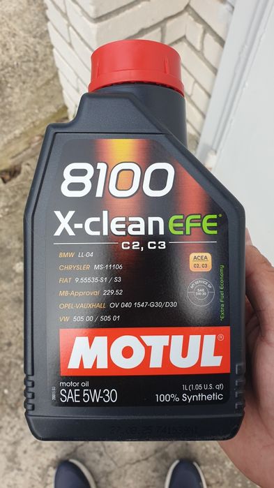 Olej silnikowy  motul