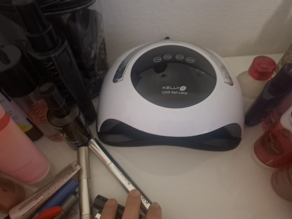 Catalisador de unhas