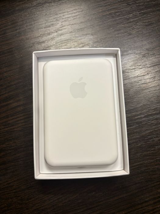Павербанк Apple MagSafe Battery Pack. олх доставку не підтримую відправка тільки після повної передоплати (укрпошта)