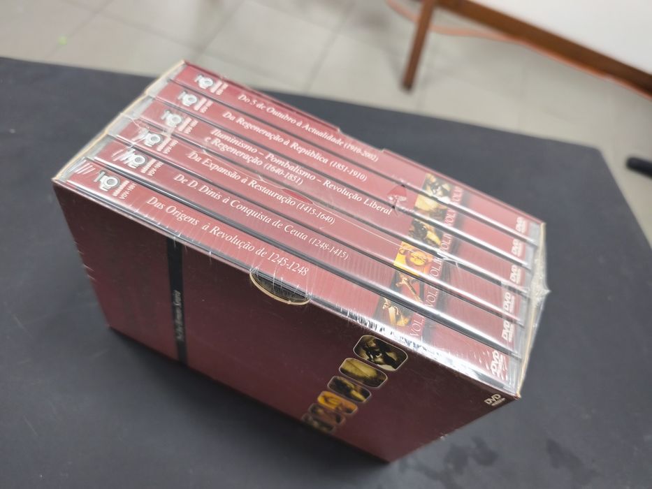 Coleção de dvds com História de Portugal