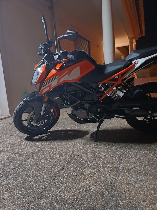 Moto KTM 125 Duke