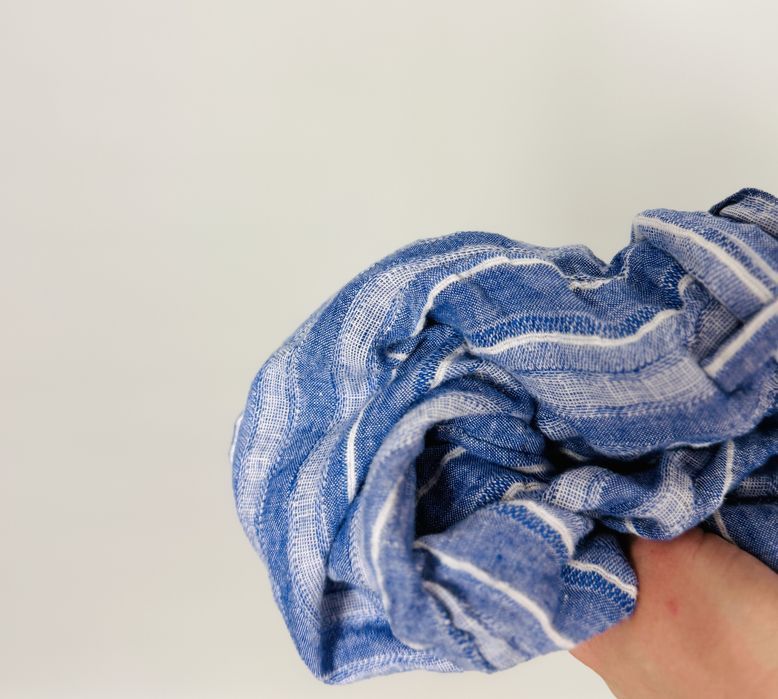 Lniane szorty w niebieskie pasy XS 34 H&M