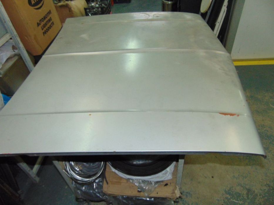 Opel 1204 capot " nova de stock antigo