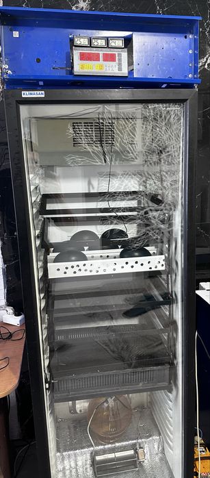 Продам автоматичний інкубатор