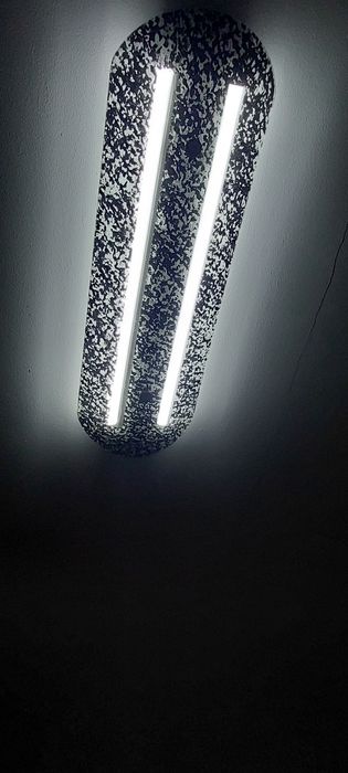 Armadura com lâmpada led