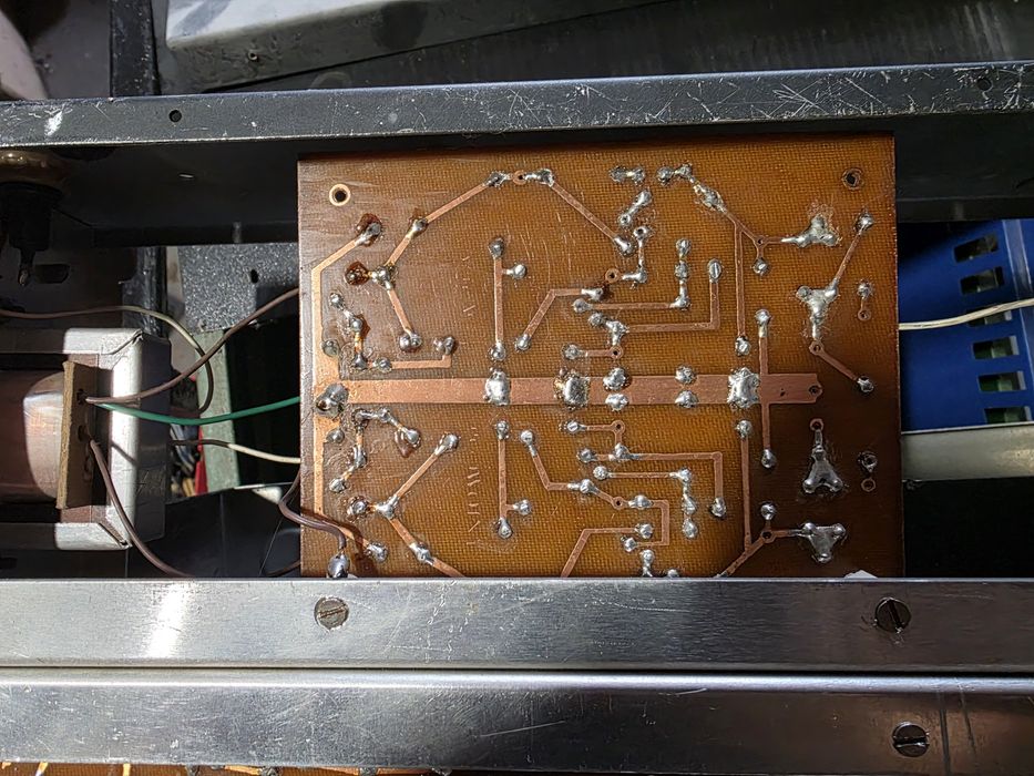 Korektor equalizer kf-102