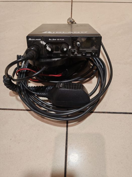 Midland Alan 100 plus CB radio