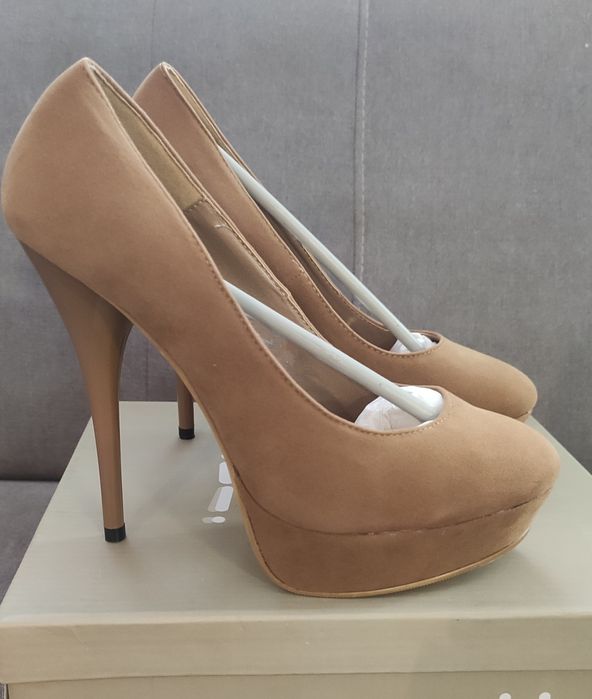 Szpilki na platformie brązowe nowe 37 38 39